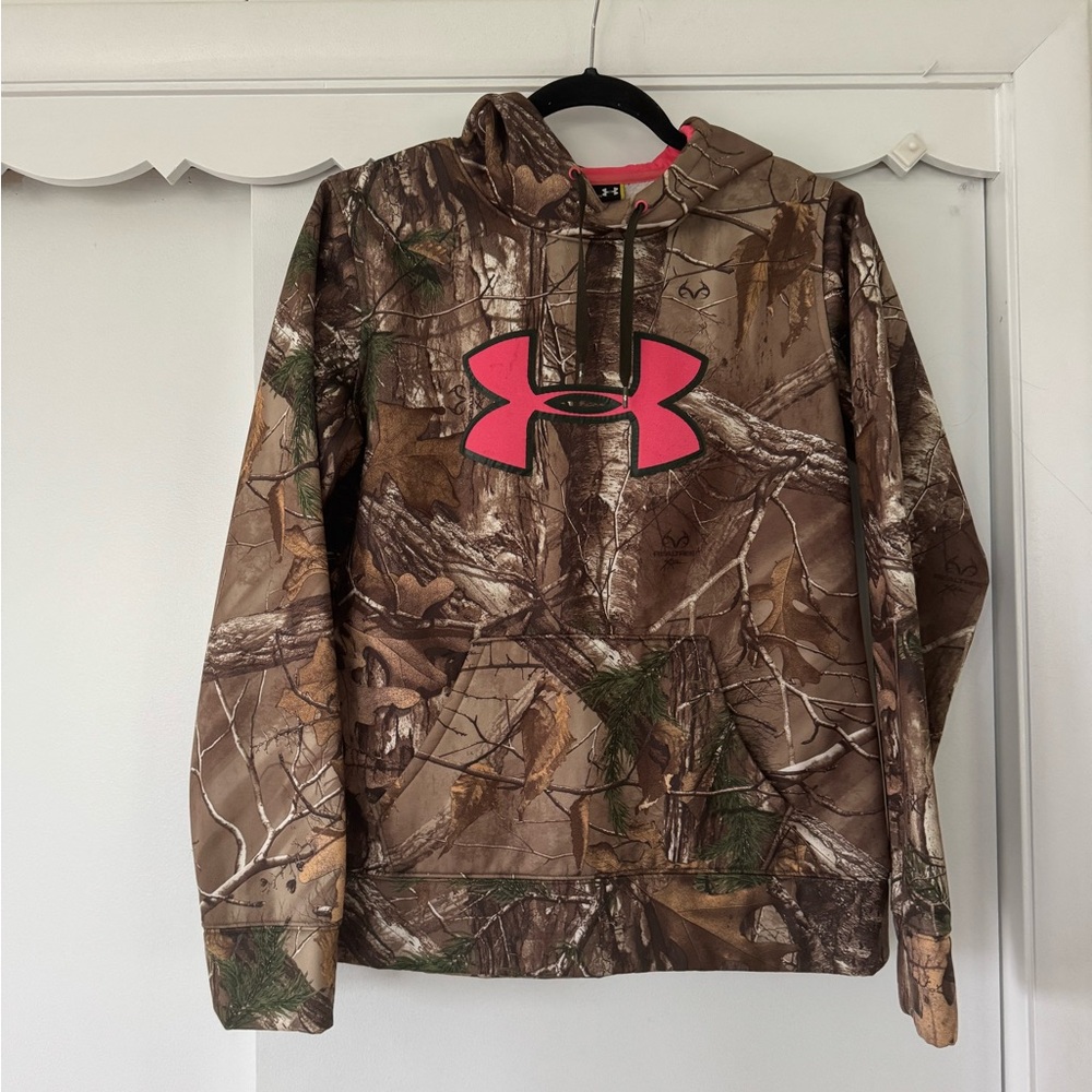 Under Armour camo with pink logo hoodie size small petite
